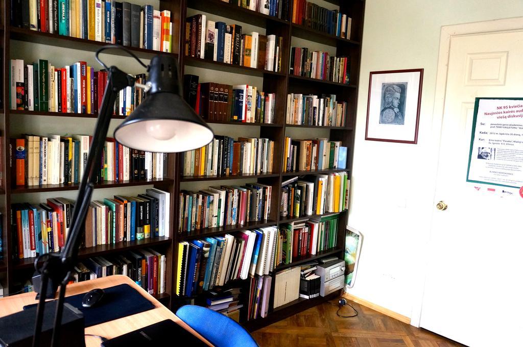 90 Sq.M. Apartment In Centre Of וילנה מראה חיצוני תמונה